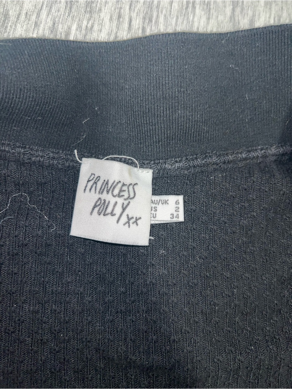 Princess Polly Black Button-Front Collared Long Sleeve Crop Top Womens Size 2 - Picture 3 of 3